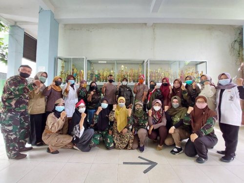 PostPhoto
