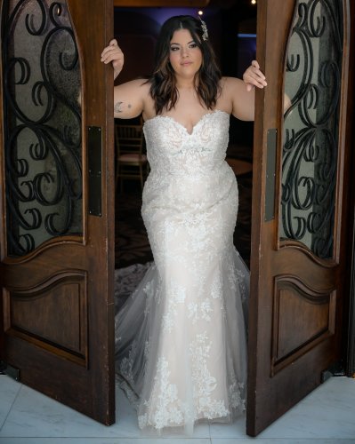 Photo post from thecurvybridenj.