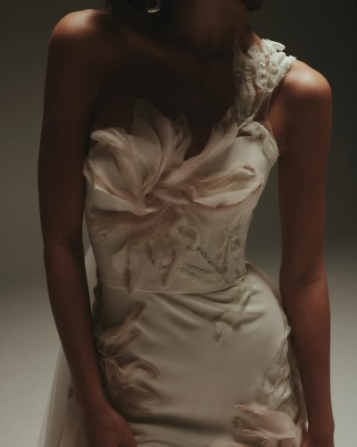 Photo post from jolibride.