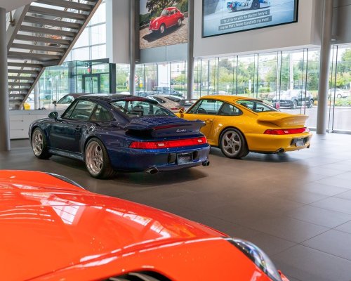 Carousel post from porschewarrington.