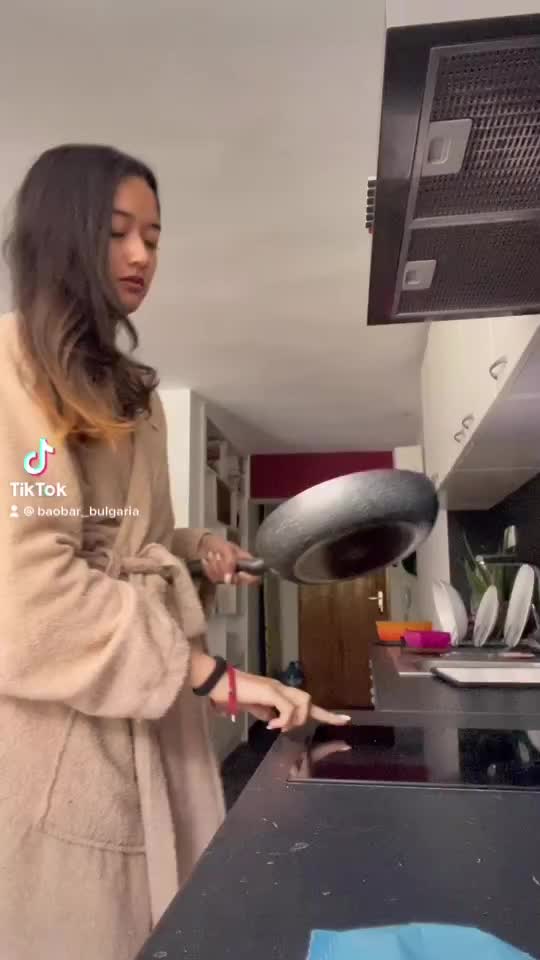 Video post from bao_barbg.