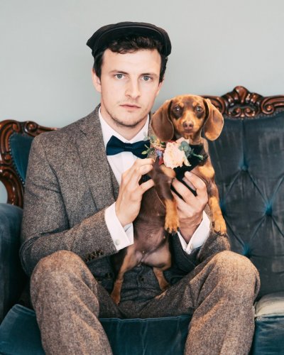 Carousel post from prettyandpunkweddings.