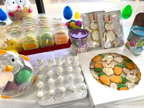 Photo post from marquettescakestudio.