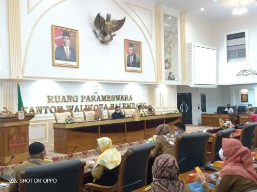 PostPhoto