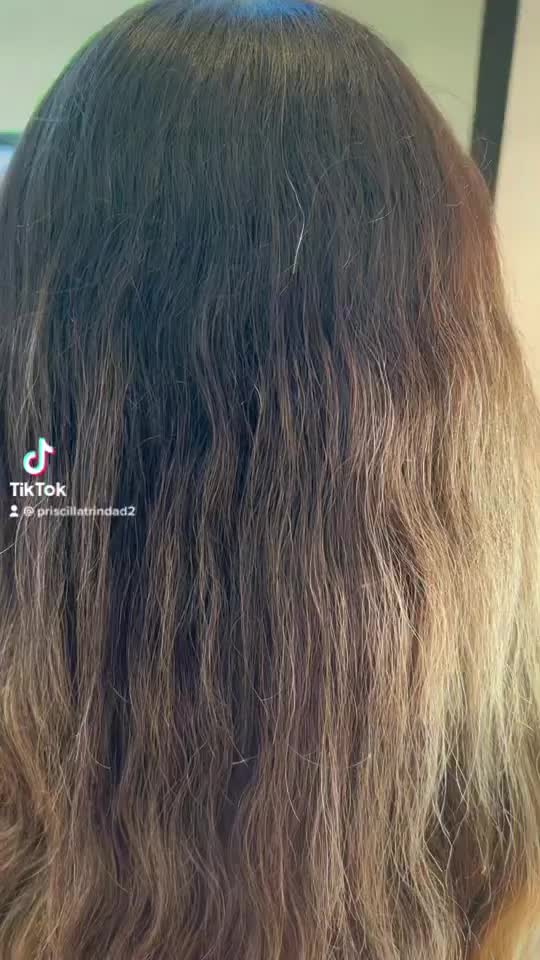 Video post from trindadehairstylist.