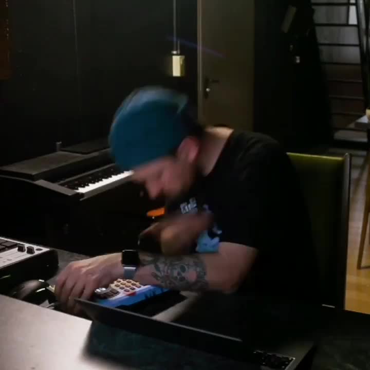 Video post from owae.ga.