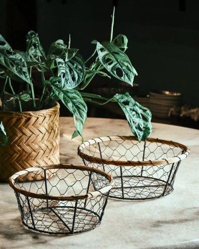 Carousel post from crane_living.