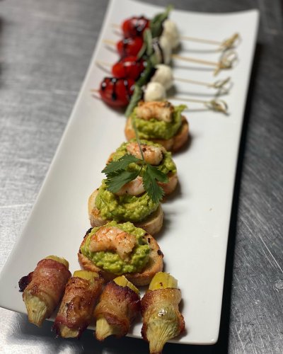 Photo post from famous_creations_catering.
