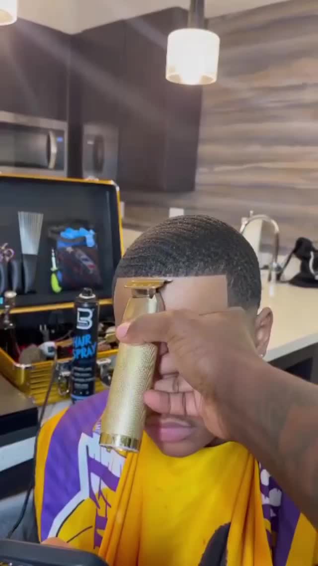 Video post from iamthebarberplug.