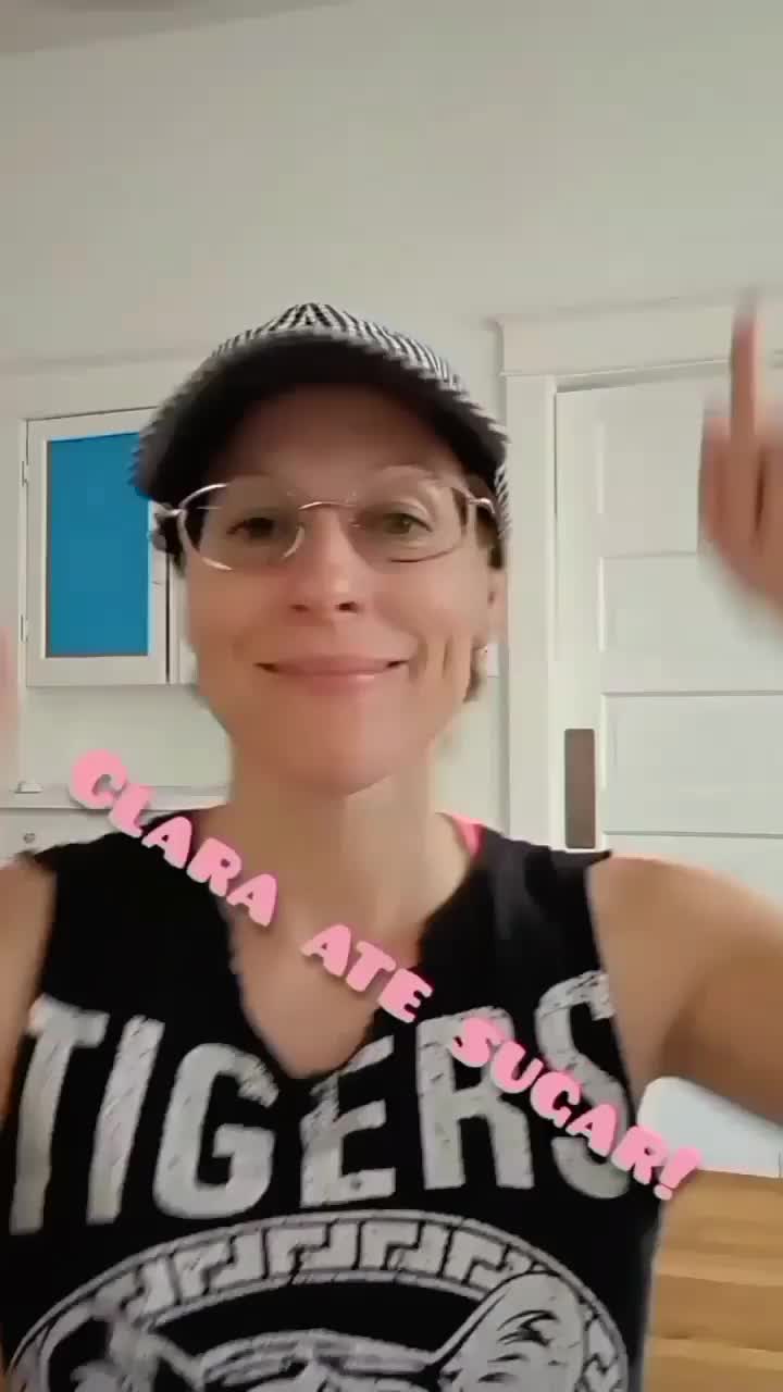 Video post from claradepont.