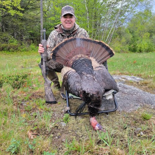 Carousel post from reddogguideservice.