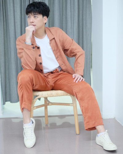 Carousel post from biesukrit_w.