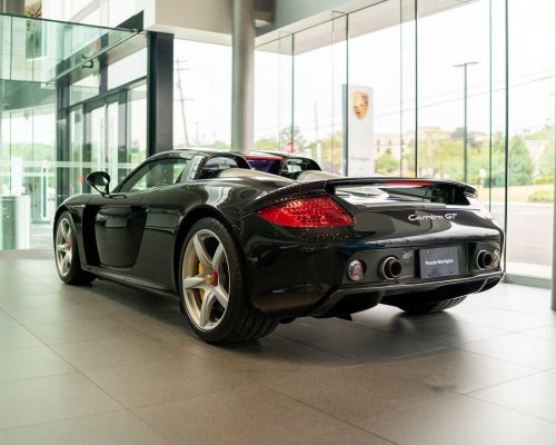 Carousel post from porschewarrington.