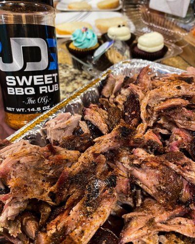 Carousel post from stickybonesbbqmd.