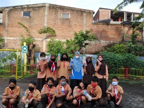 PostPhoto