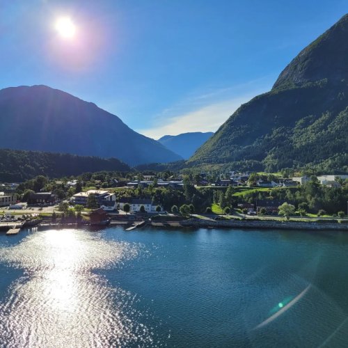 Carousel post from damiandipace.