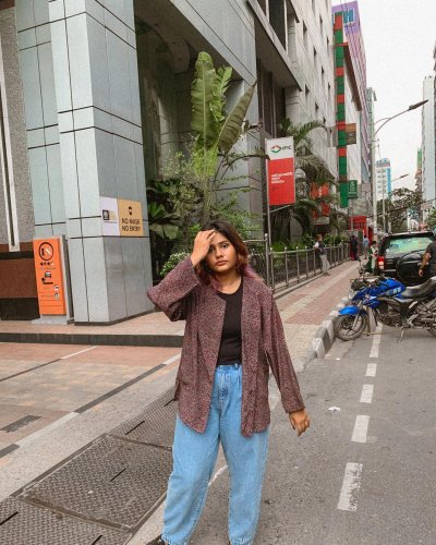 Carousel post from medha.bee.