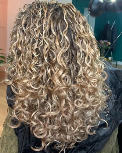 Carousel post from kinkbynaturekbn.