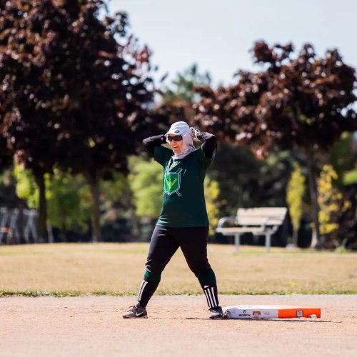 Photo post from sisterhoodsoftball.