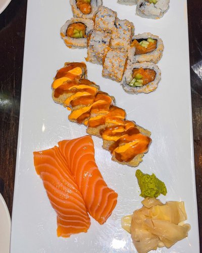 Carousel post from foodandtraveltherapy.