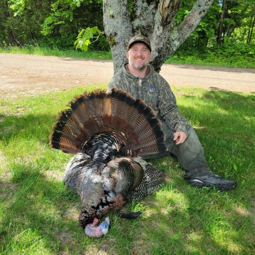 Carousel post from reddogguideservice.