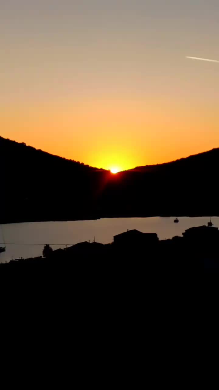 Video post from motorbikepacker.