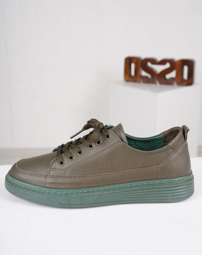 Carousel post from ossoshoes.