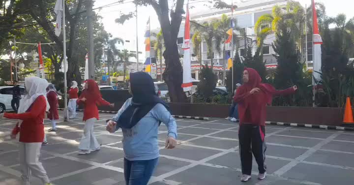 PostPhoto