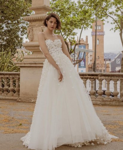 Photo post from jolibride.