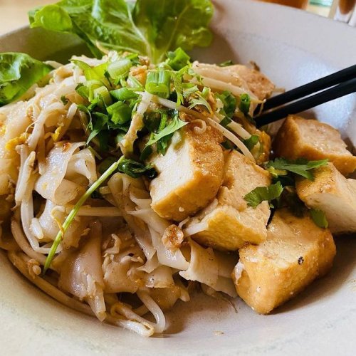 Photo post from paadeepdx.