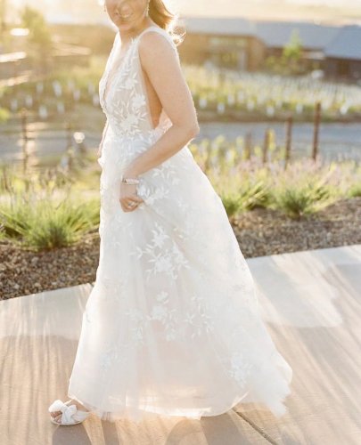 Photo post from lelitebridal.