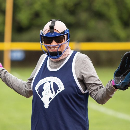 Photo post from sisterhoodsoftball.