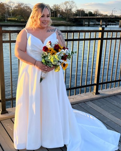 Photo post from thecurvybridenj.