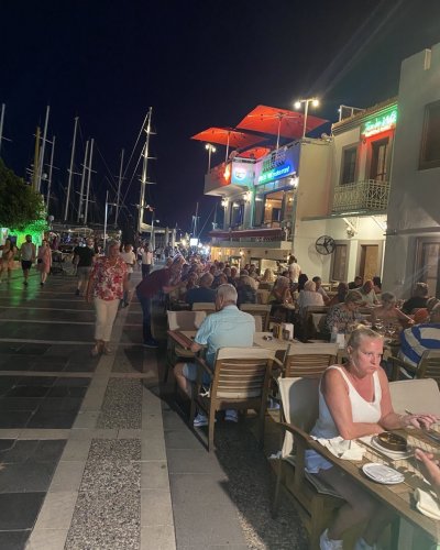 Photo post from jandewit.4848.