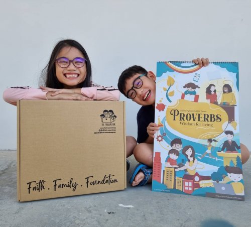 Carousel post from thetreasureboxsg.