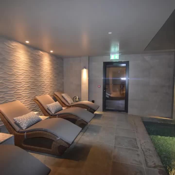 Video post from lincombe_hall.