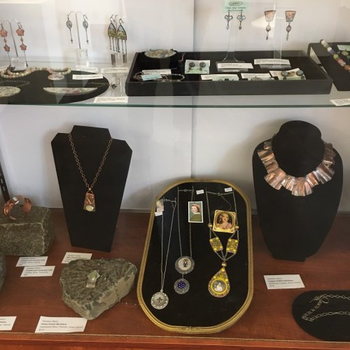 Carousel post from sidestreetartspdx.