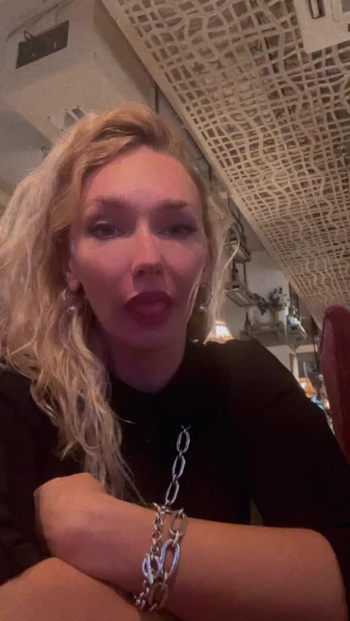 Video post from poledance_krasnodar.