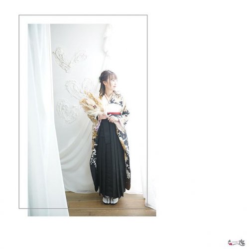 PostPhoto