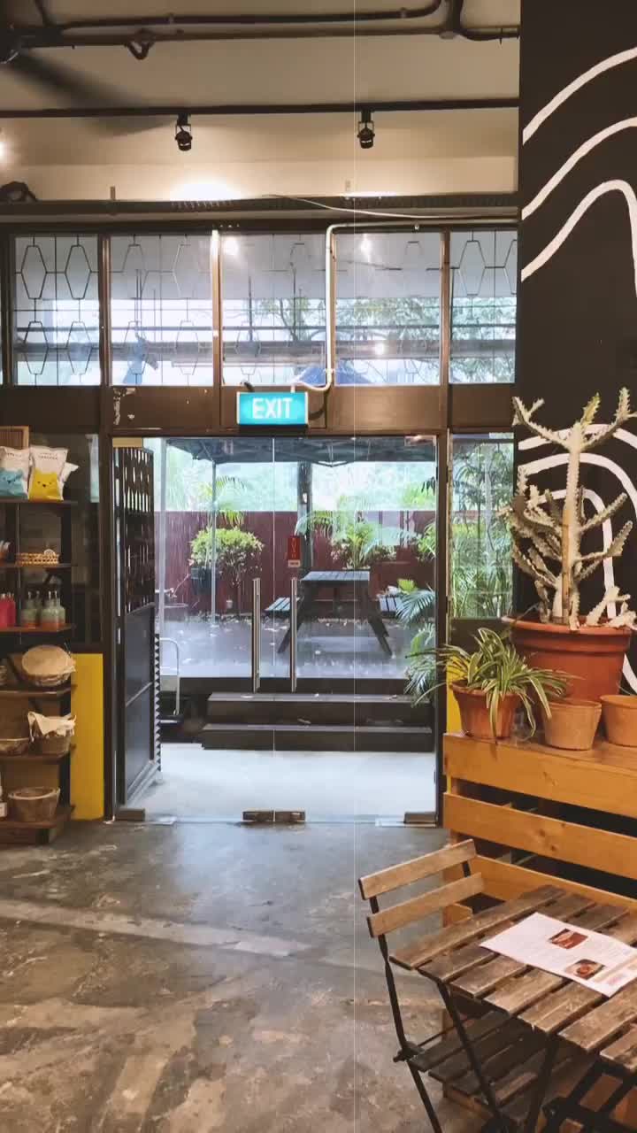 Video post from crane_living.