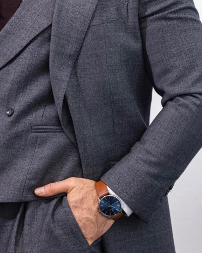 Carousel post from modessicofficial.