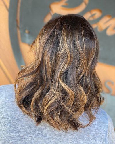 Carousel post from hairbyjessenia.