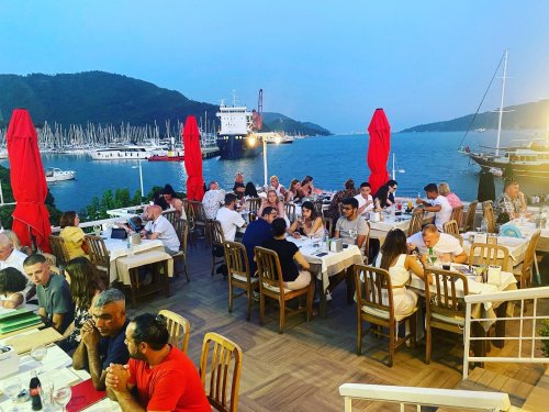 Carousel post from jandewit.4848.