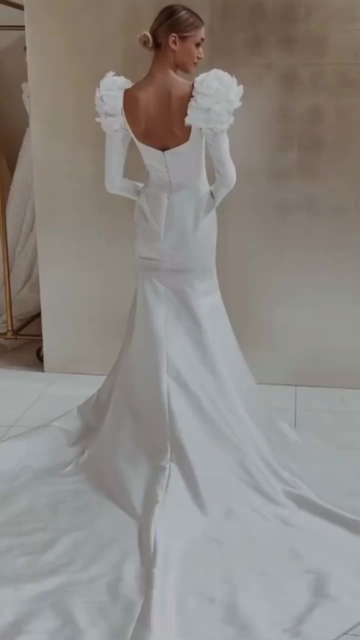 Video post from jolibride.