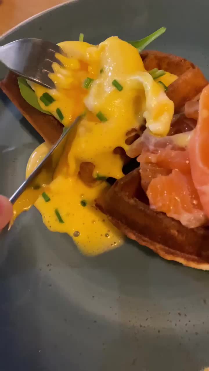 Video post from coffeeandwafflescz.