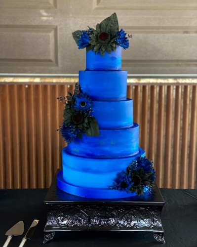 Photo post from marquettescakestudio.