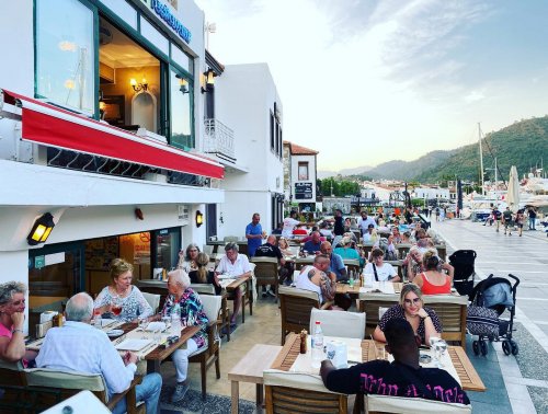 Photo post from jandewit.4848.