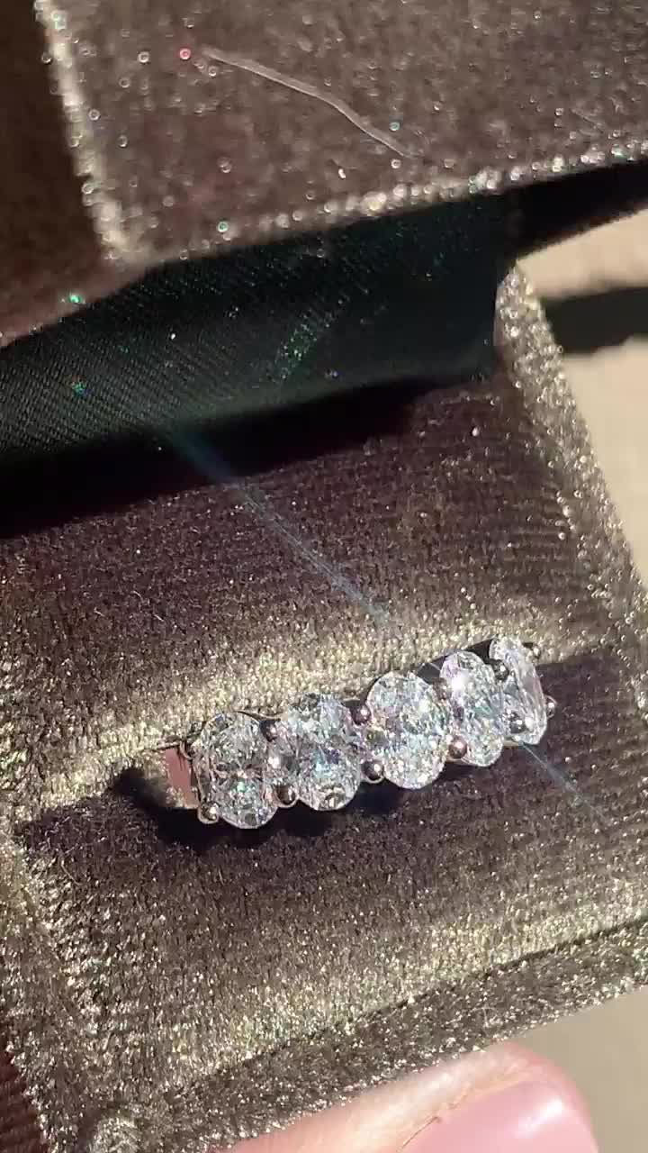 Video post from annelizabethjewelry.