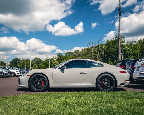 Carousel post from porschewarrington.