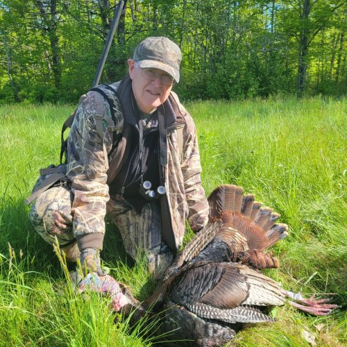 Carousel post from reddogguideservice.